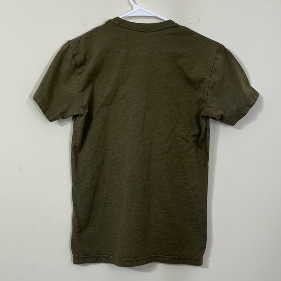 Things That Matter Army Green Graphic Short Sleeve Shirt - Picture 4 of 4